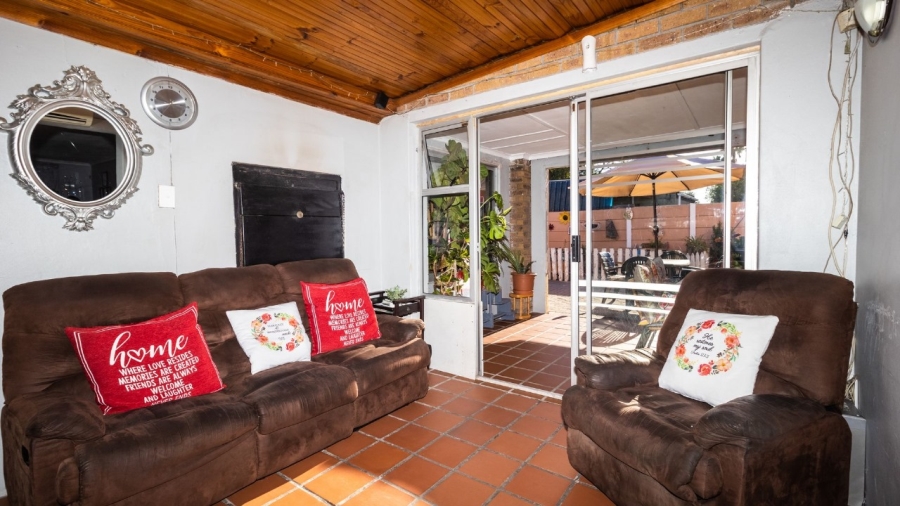 3 Bedroom Property for Sale in Highbury Western Cape